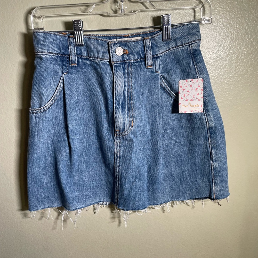 NWT FREE PEOPLE SKIRT WE THE FREE DENIM SKIRT WOMENS 25 y2k western grundge